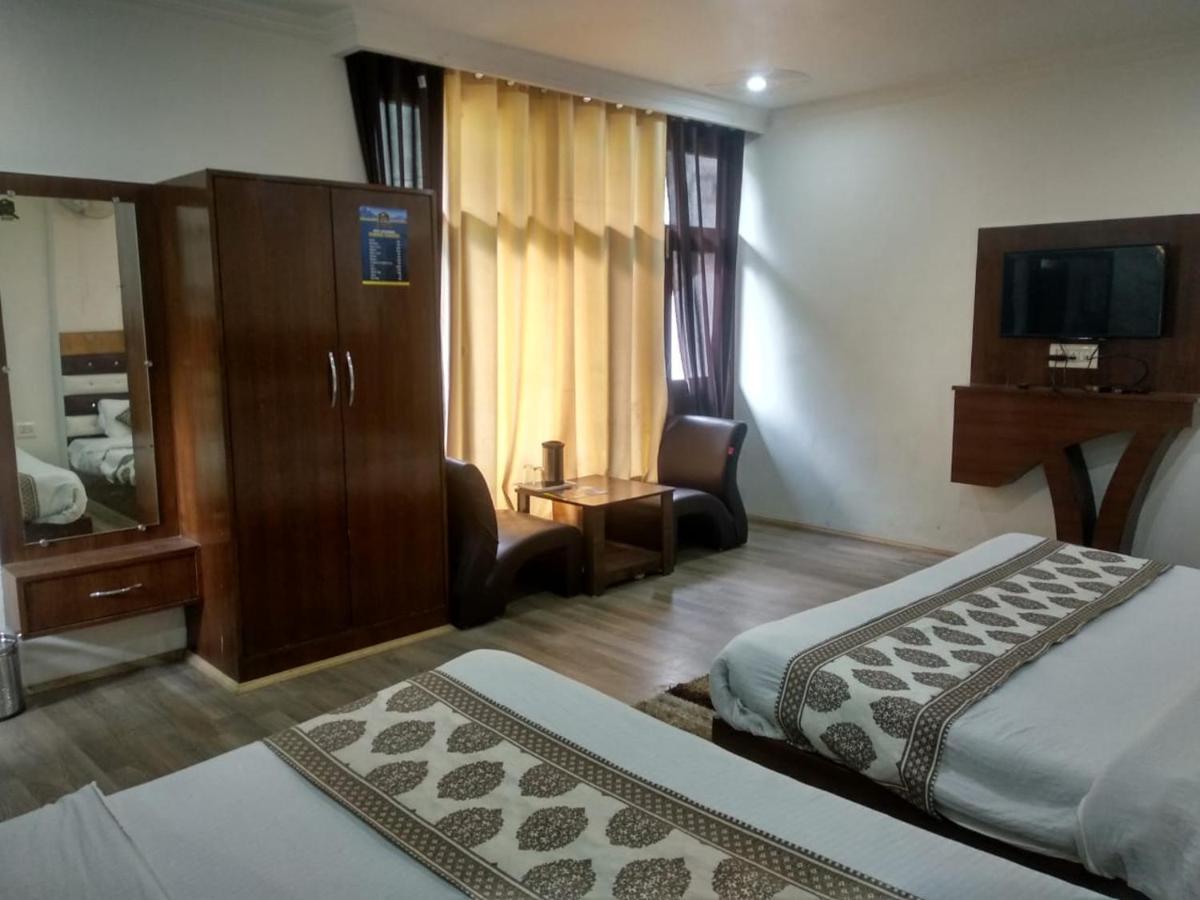 Hotel Vansh Касоль Екстер'єр фото